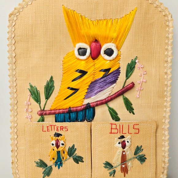 Vintage 1980s Woven Raffia Owl Wall Hanging Mail Sorter - Picture 5 of 6